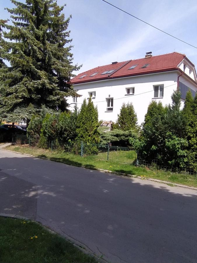 Apartman Fillomena Liptovsky Mikulas Bagian luar foto